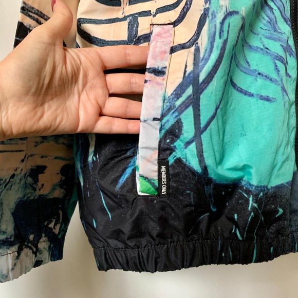 NWT Jean Michel Basquiat x Members Only Hooded Windbreaker Jacket Size L - Picture 6 of 10